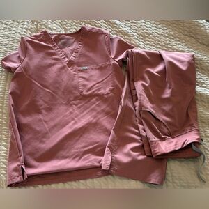 Figs Mauve Scrub Set- Medium